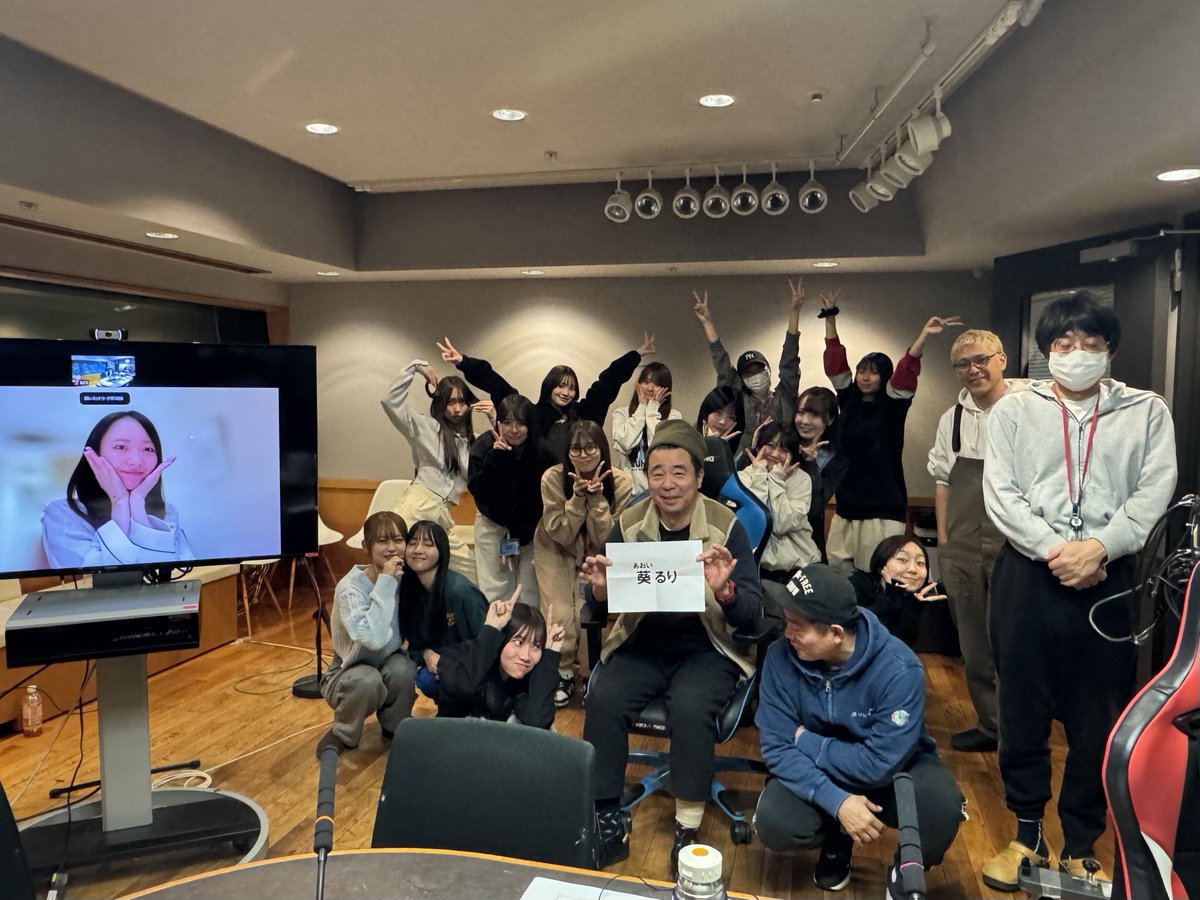 本日もご視聴ありがとうございました‼️

今回は酔って愚痴ってうっぷん爆発バーを行いました！🥃

ヤンガの酔っ払い演技と日頃の愚痴が炸裂してましたね！💥

次回もよろしくお願いします！

#ゴチャ17 
#有野晋哉 
#井戸田潤 
#田村亮 
#村上健志 
#須田亜香里
#葵るり