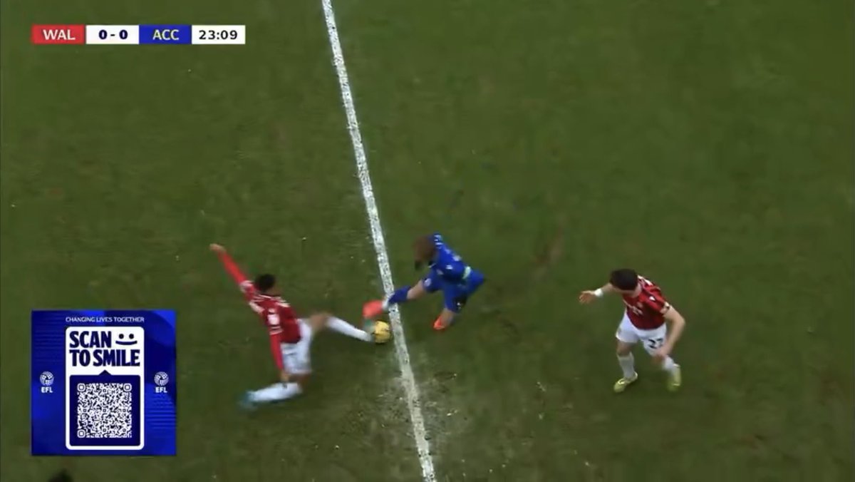 Darren Fellows tweet media