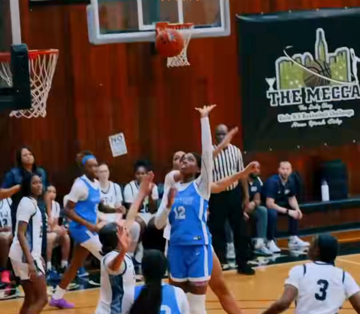 Hoops4life (lenny) tweet media