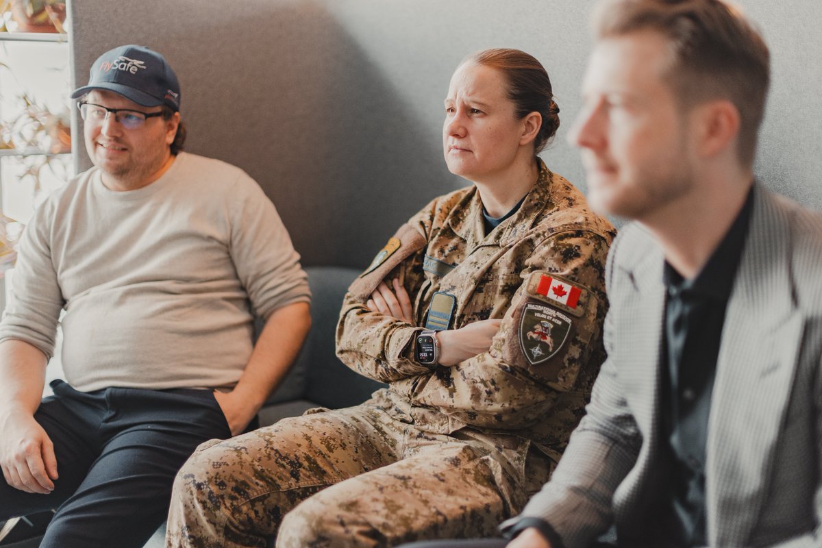 hqmndn's tweet photo. 📡 Multinational Division North supports NATO DIANA accelerator site in Latvia 🇱🇻
🎯 As NATO’s Land Force in Latvia #MNDN is very pleased to support the launch of the @NATO DIANA accelerator in Riga and to partner with UniLab Defence 🇱🇻
📚 As a division, we will provide military mentorship, sharing our diverse experience and subject matter expertise with companies from Canada, Slovenia, Norway and the United Kingdom.
🤝 Strong relationships, cooperation and collaboration between industry and the military are vital to ensure a clear understanding of requirements and of the warfighting capabilities needed to fight and survive on the battlefield.
❔What is DIANA? DIANA is the Defence Innovation Accelerator for the North Atlantic, a NATO organisation with a mission to find and accelerate dual-use innovation. Through an Alliance-wide network of innovators, accelerators, test centres and end-users, DIANA is solving critical defence, security and resilience challenges to support a more peaceful future.
#WeAreNATO #StrongerTogether
@SHAPE_NATO | @NATOJFCBS | @hqmncne | @NATOMNBLatvia | @CanadaNATO | @forsvaretdk | @Latvijas_armija | @AizsardzibasMin