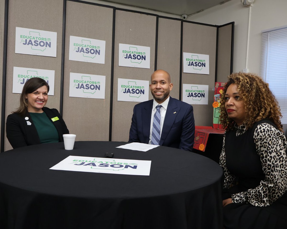 Jason Esteves tweet media