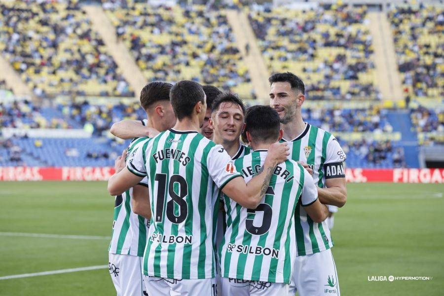 Es el equipo con mejor racha como visitante de la categoría.

Invicto lejos de su estadio desde el 14 de septiembre, el <a href="/CordobaCF_ofi/">Córdoba CF</a>, que ha ganado 4 de sus últimos 5 partidos, dice que este año quiere meterse en la fiesta del playoff.