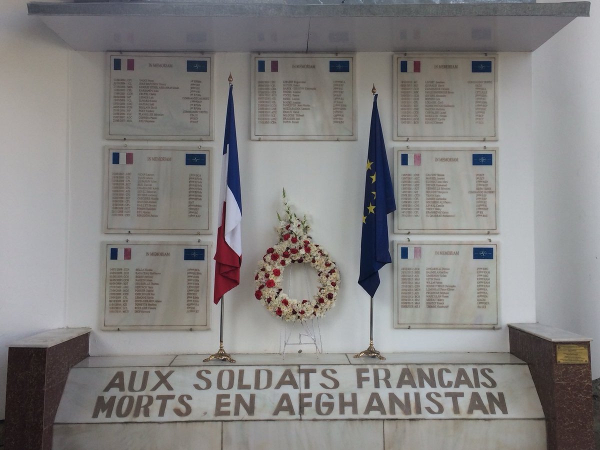 🇫🇷🇦🇫🇺🇸

Donald Trump souhaite les invisibiliser, ils ne le seront pas. 

Ne laissons jamais s’effacer le souvenir de leur sacrifice pour la patrie :

Yagci Murat
Kingue Eithel Abraham Simah
Jean-Baptiste Thierry
Karsanov Alan
Crupel Cédric
Le Page Loïc
Sarrazin Gilles
Elward