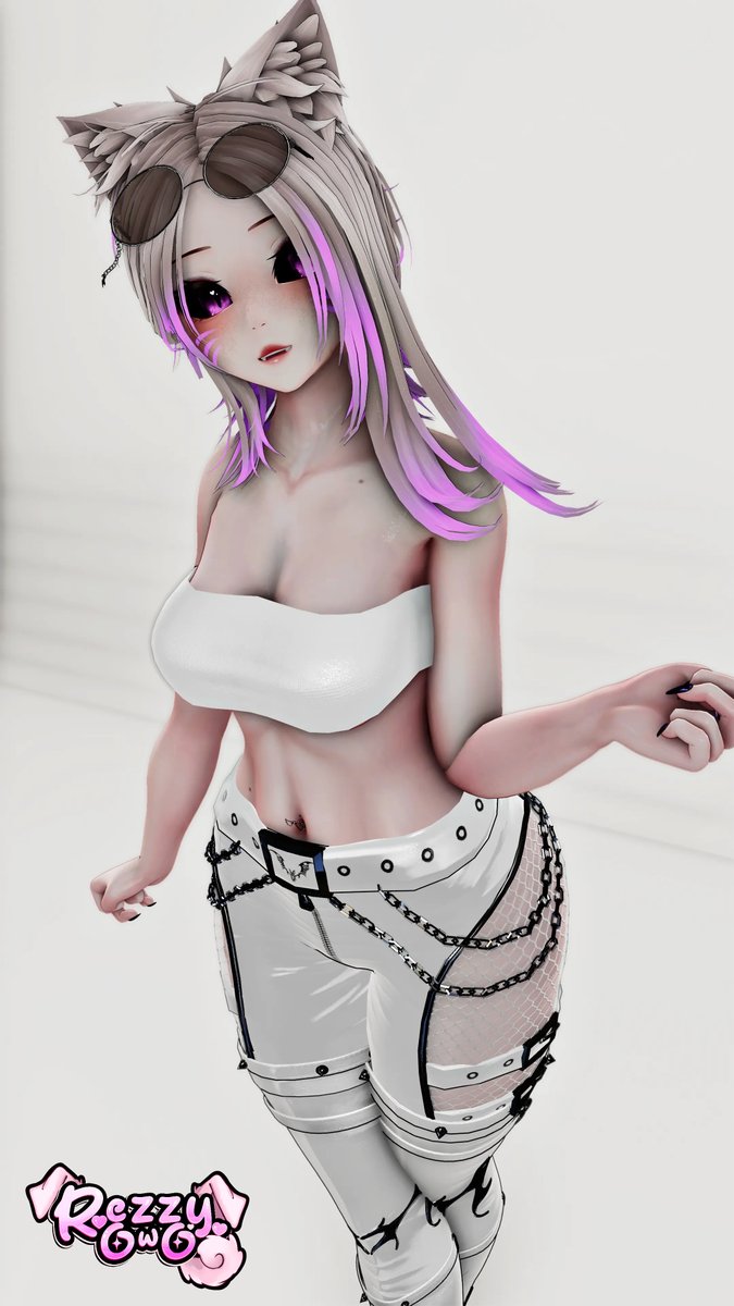 𝘚𝘵𝘦𝘱 𝘤𝘭𝘰𝘴𝘦𝘳… 𝘪𝘵’𝘴 𝘦𝘢𝘴𝘪𝘦𝘳 𝘵𝘩𝘢𝘯 𝘺𝘰𝘶 𝘵𝘩𝘪𝘯𝘬.