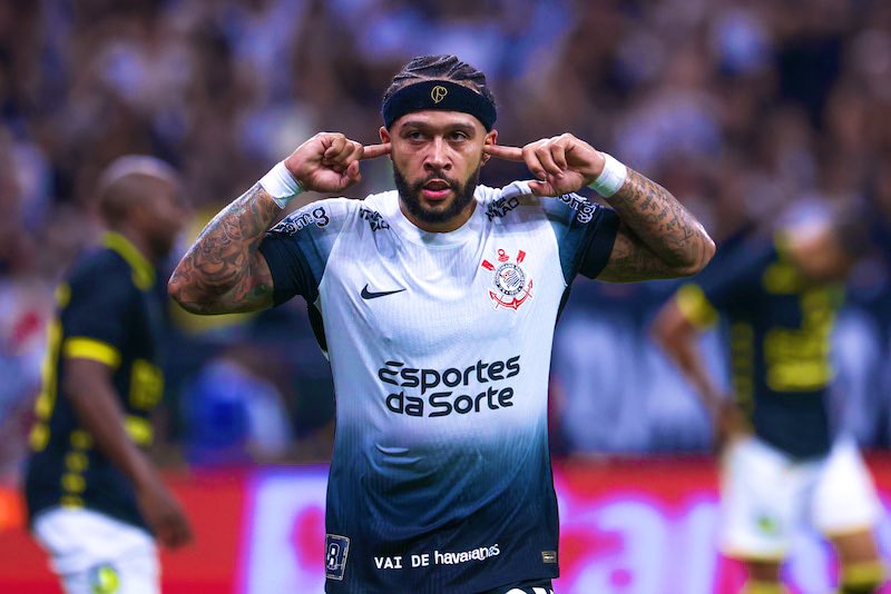 venuminside's tweet photo. @yagosabuncuoglu Memphis Depay geliyor mu? https://t.co/RbKSifcSDE