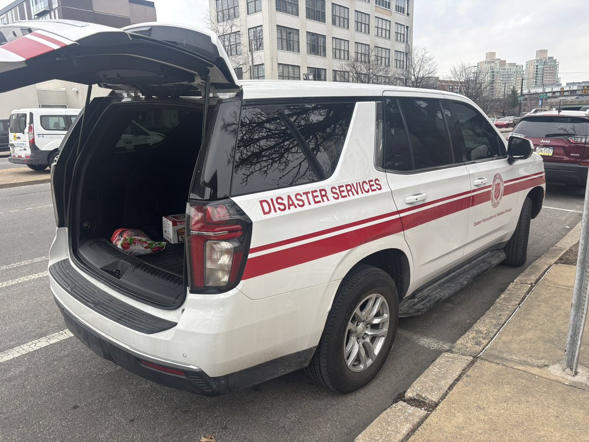 PhilaOEM's tweet photo. Emergency response is not one department. It’s multiple agencies and partners moving together with one goal of public safety. A thank you to the Salvation Army for supporting the Emergency Operations Center and warming sites during Enhanced Code Blue and the City’s snow response. https://t.co/O6kD001bnm