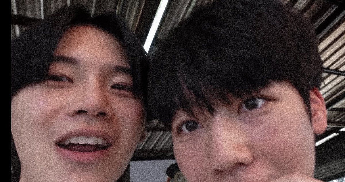 YW012311's tweet image. คิดถึง