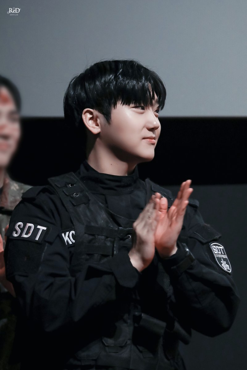 Re__D__pic's tweet photo. 260124 샤롯데 더 플레이 : 서바이벌 커튼콜
최바른 役｜김민제 배우님

#샤더플 #샤롯데더플레이 #김민제 https://t.co/univVv1EO9