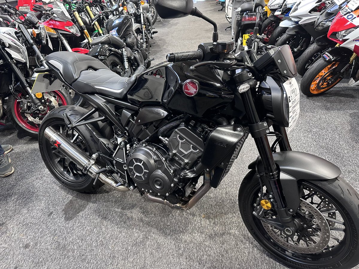 𝕃𝕒𝕚𝕟𝕖𝕪 💫💫💫 tweet media