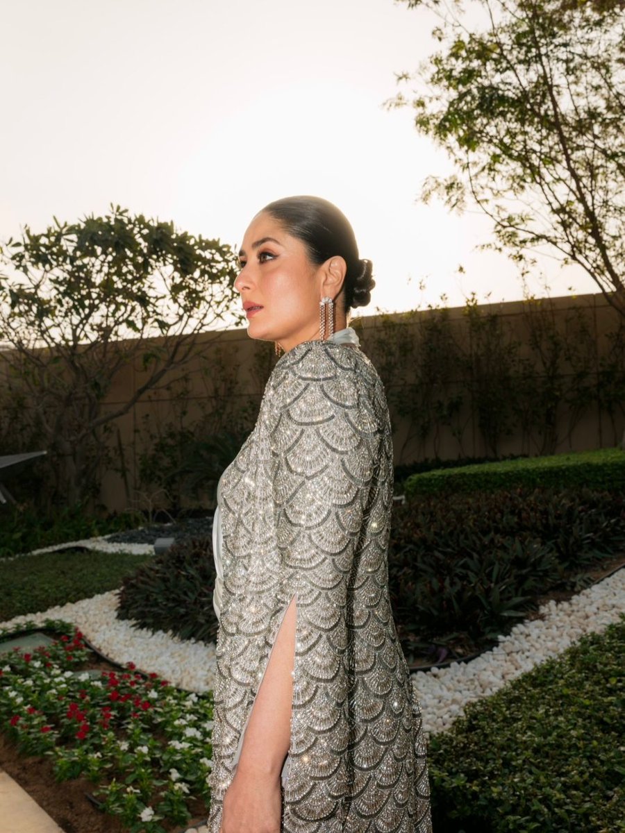 Kareena Kapoor Fan Club tweet media