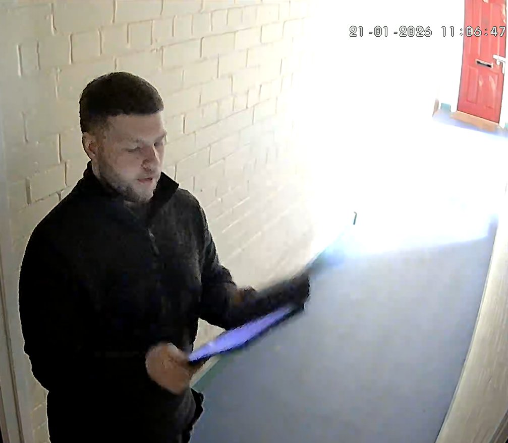 gjoneill's tweet photo. @CEFNI1 @mspence001 @hagroup1993 I contacted you Thursday as this person showed up to a canceled appointment, he did not ring the bell or rap the door but did leave a H &amp;A card stating he could not get access. On challenging him about his inaction, he replied he knew there would be no access! is this a scammer? https://t.co/lhSoAhhvNa