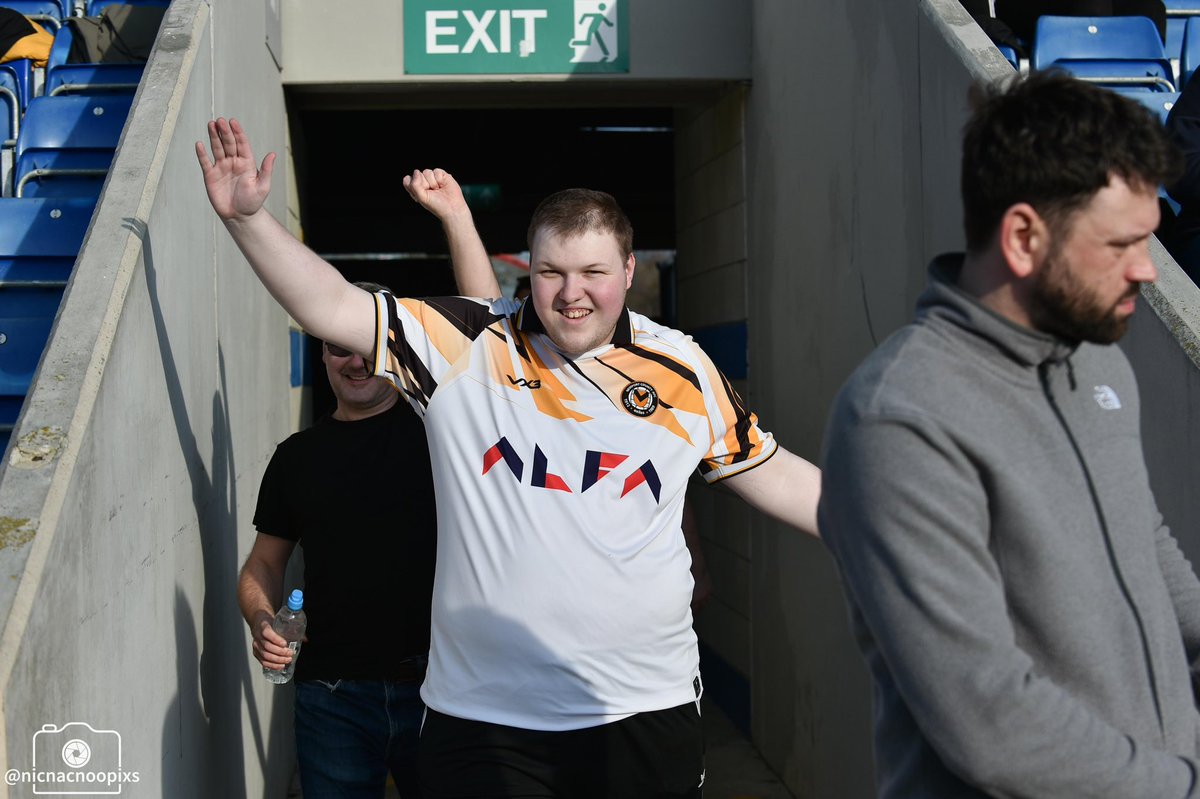 Clwb Pêl-droed Casnewydd. tweet media