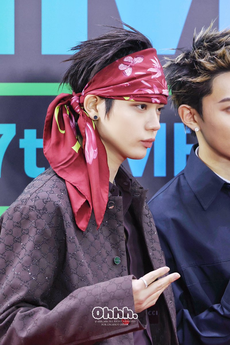 562shot's tweet image. 마마 오율 ㅈㄴ좋다