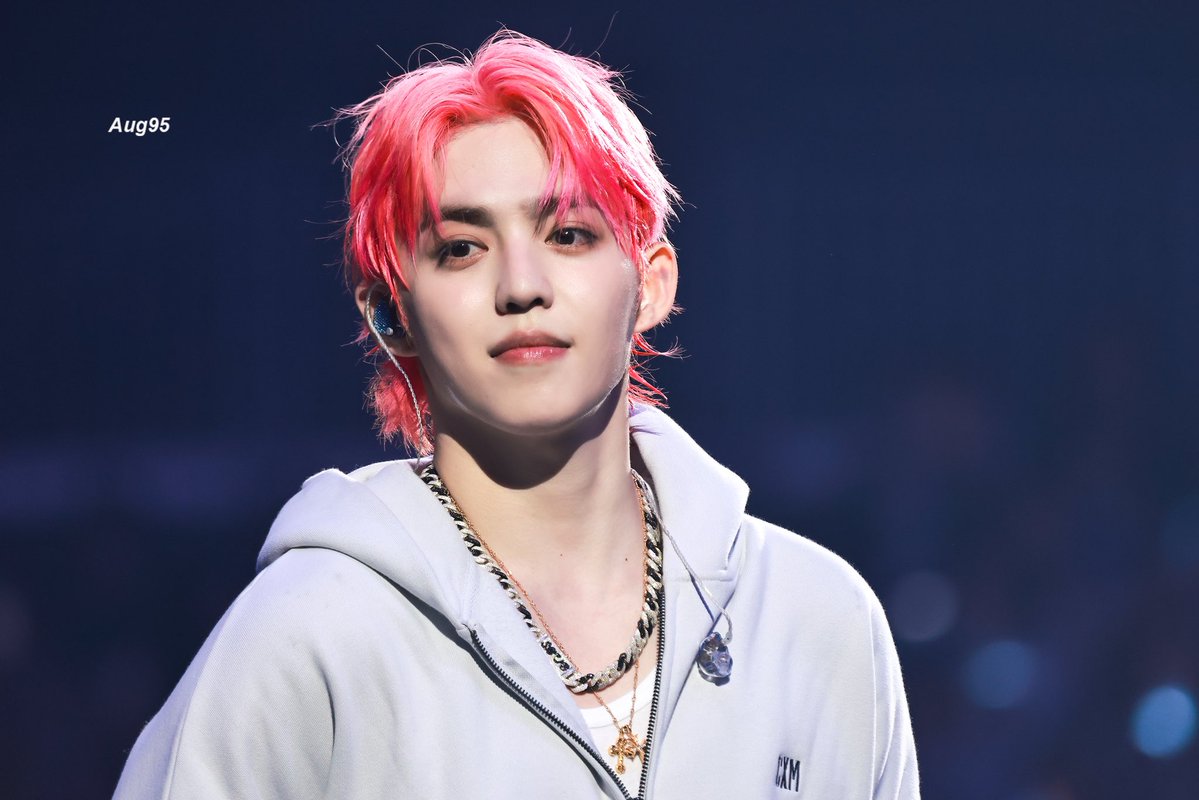 260124 CxM [DOUBLE UP] LIVE PARTY in INCHEON

☺️

#세븐틴 #SEVENTEEN #최승철 #승철 #에스쿱스

<a href="/pledis_17/">세븐틴(SEVENTEEN)</a>