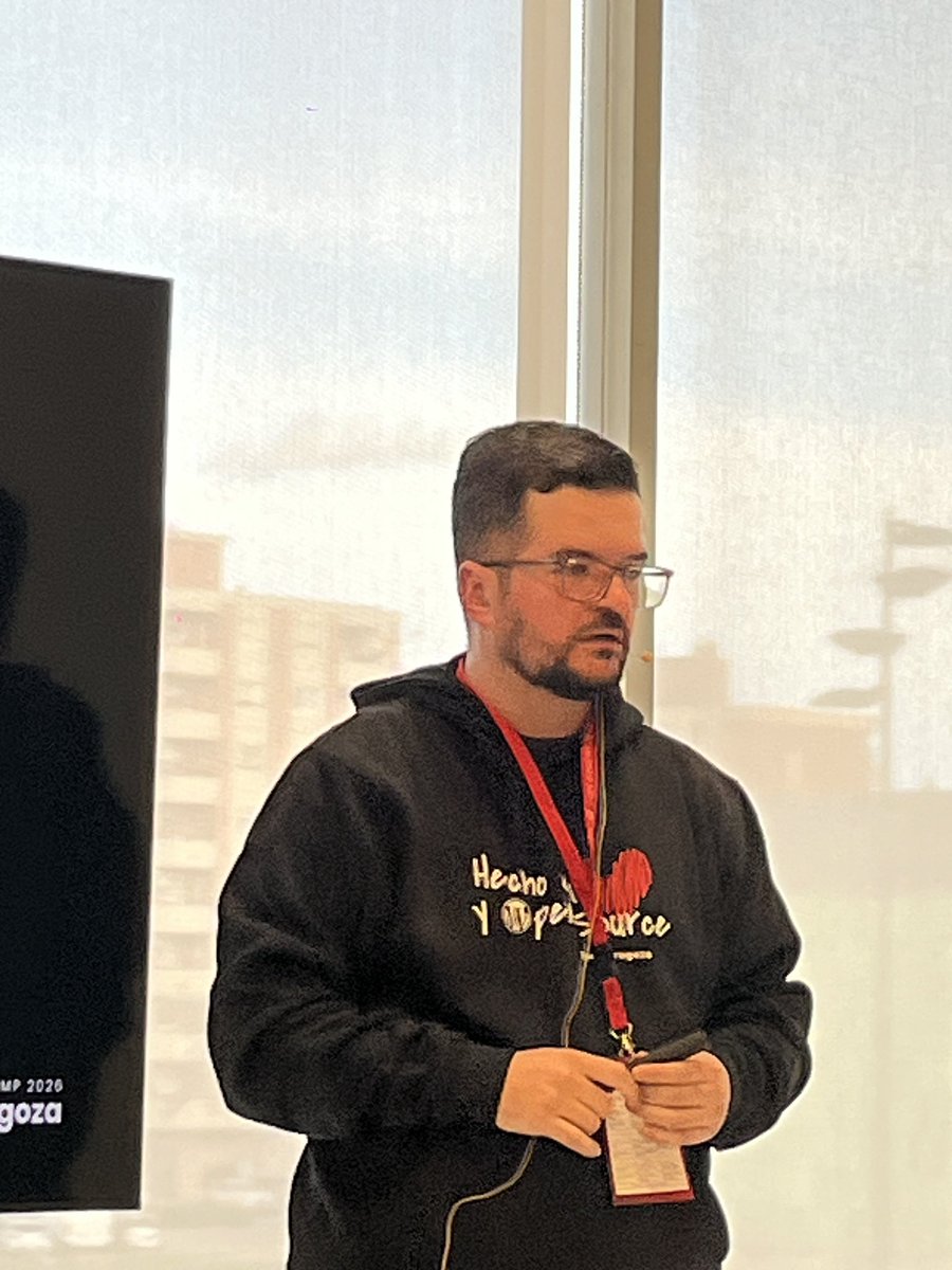 WordPress Zaragoza tweet media