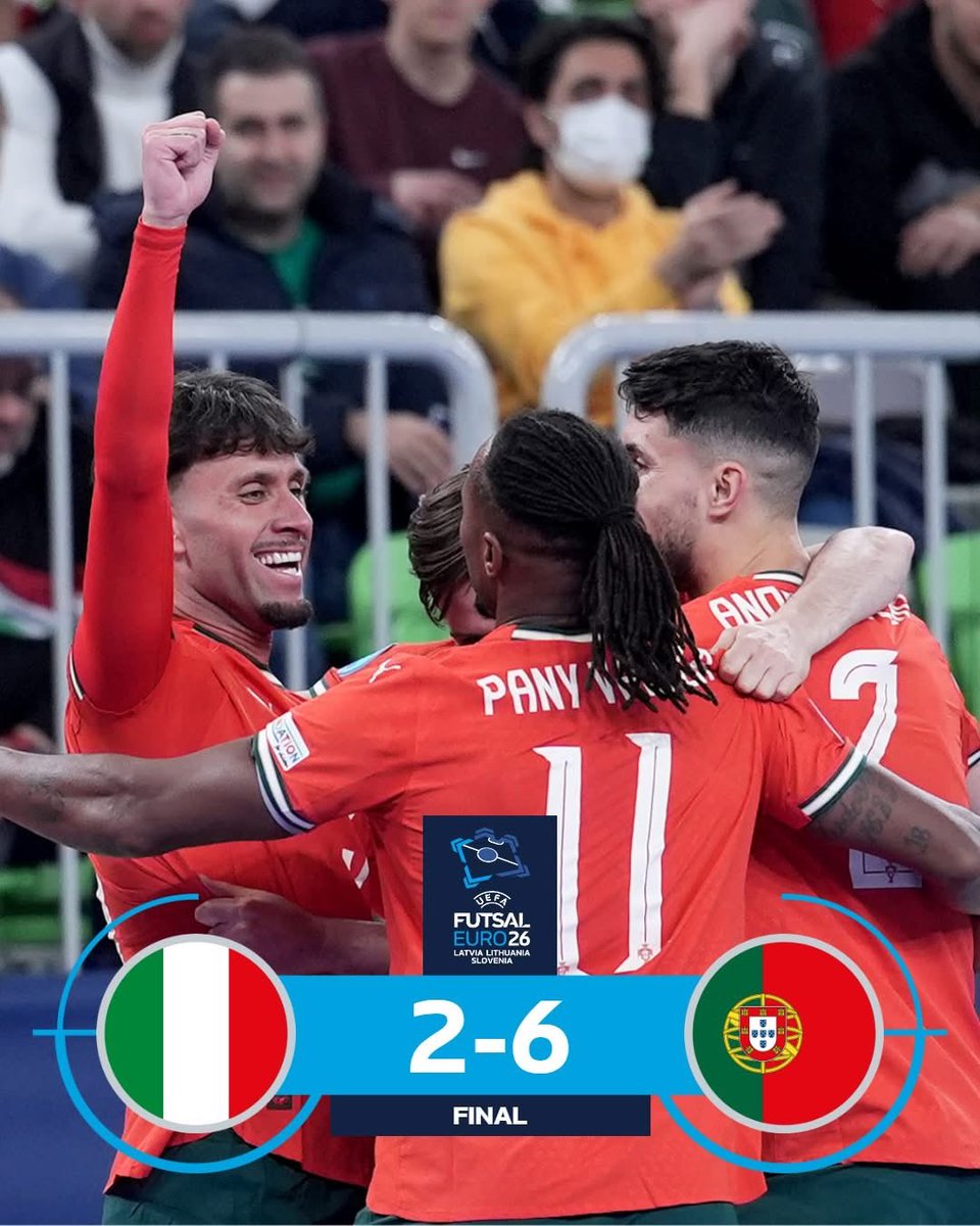 RuiDaCruz's tweet photo. #futsal europeu jogo histórico - 1.a Vitória sobre a Itália em europeus da modalidade.

6-2 Excelente o resultado. https://t.co/Oaxyi5hr42