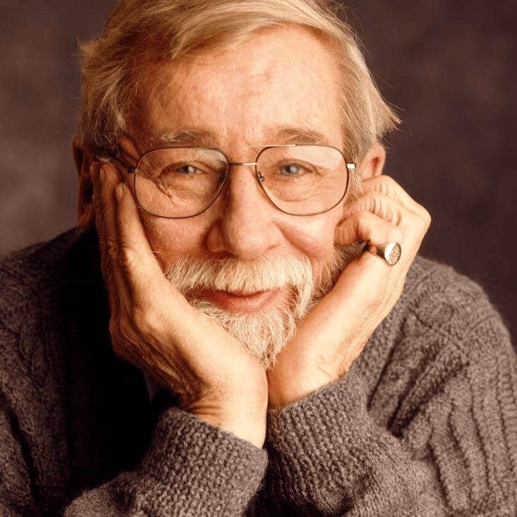 CraigBaird's tweet photo. On this day in 2002, Peter Gzowski died.
Born in Toronto in 1934, he hosted This Country in the Morning and Morningside and wrote 14 books on a variety of subjects. Known as Captain Canada he earned the Order of Canada, a Peabody and the Governor General's Performing Arts Award. https://t.co/R6XSDuPCSC