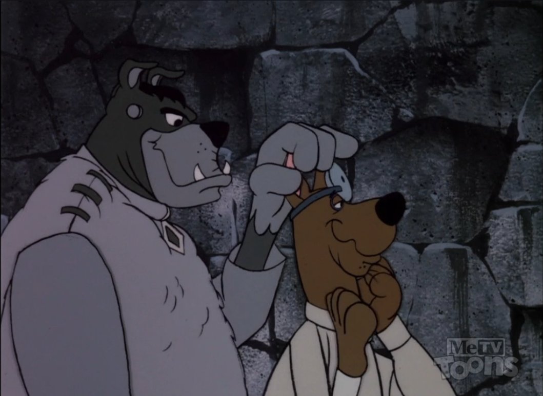 wiley207's tweet image. "That's Monstertainment!" was the first "13 Ghosts of Scooby-Doo" episode I saw as a kid. I thought it was interesting how a Scooby show had REAL ghosts and monsters, even though I still prefer the classic "meddling kids" formula. #MeTVToons