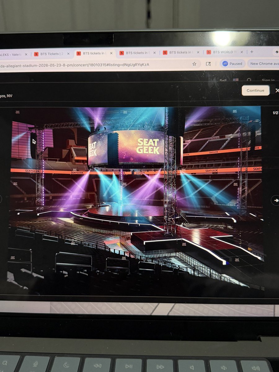 nvaleb's tweet photo. WTS 1x tickets for BTS in Las Vegas for the 23rd for face value. I pay $400 for the ticket. This is how the view it’s going to look like. 

#BTS_WORLDTOUR #BTS #BTSinLasVegas #BTS_WORLDTOUR_ARIRANG_LASVEGA https://t.co/pr9GxGQIPG