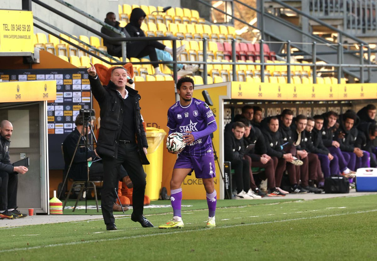kbeerschotva's tweet photo. 31’ |0-0| Dagba probeert het met een vrije trap. Het schot van de Fransman zoeft naast.
#LOKBEE #WeAre13 https://t.co/8fx6H3lO3f