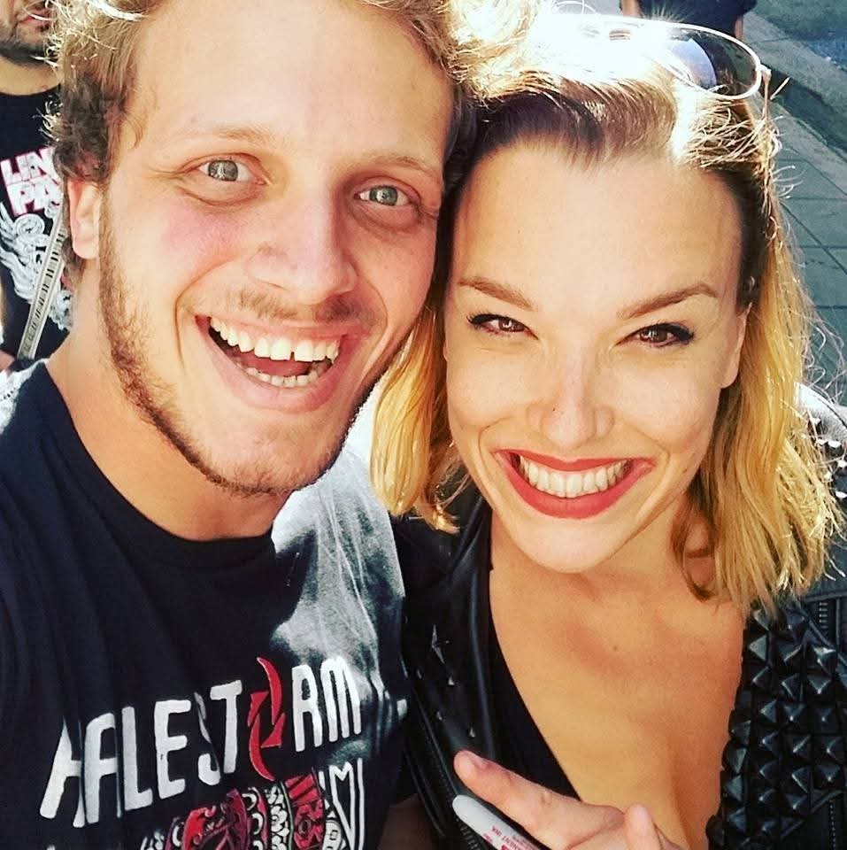 Can't believe after ten years <a href="/Halestorm/">Halestorm</a> is coming back to LATAM 💚 hope to see you again <a href="/LZZYHALE/">Lzzy Hale</a> that pic needs its update 🫶