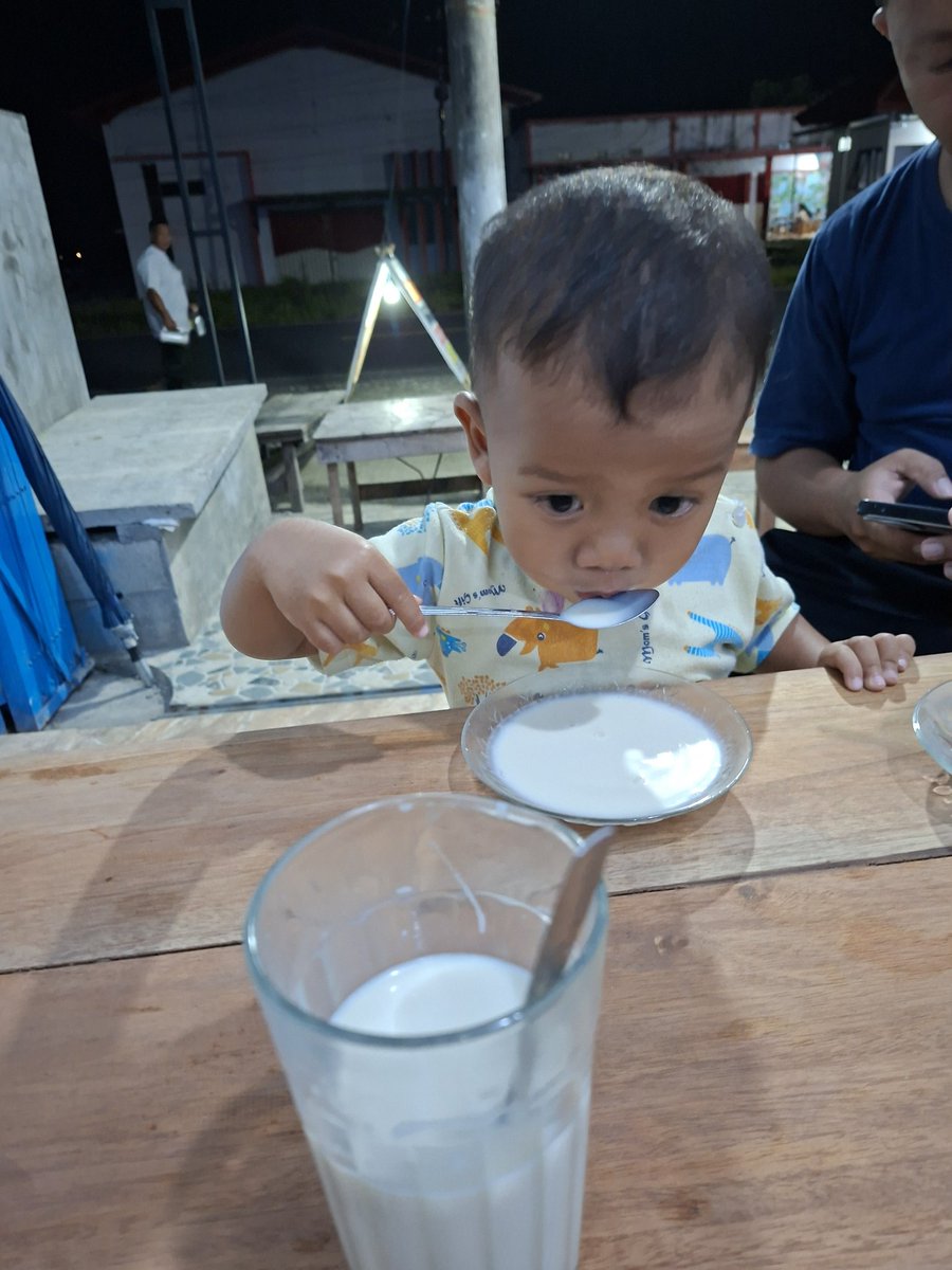 akunisa__'s tweet photo. untung sekarang ada dia yg jadi hiburannya, meskipun kadang banyak bikin emosi tapii tanpa dia keknya hidup ku sekarang bakal kosong bangett huhuuu https://t.co/8DQ18lSDik
