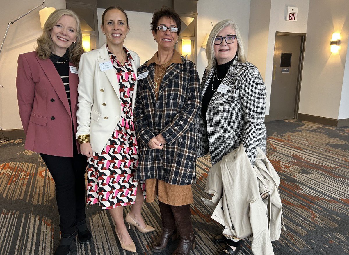 Amy Y. Gayle tweet media