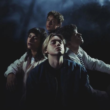 🎶 English translations (and original lyrics in Lithuanian) of #Katarsis 'Žiedlapis tau' album songs
🧵 A thread: