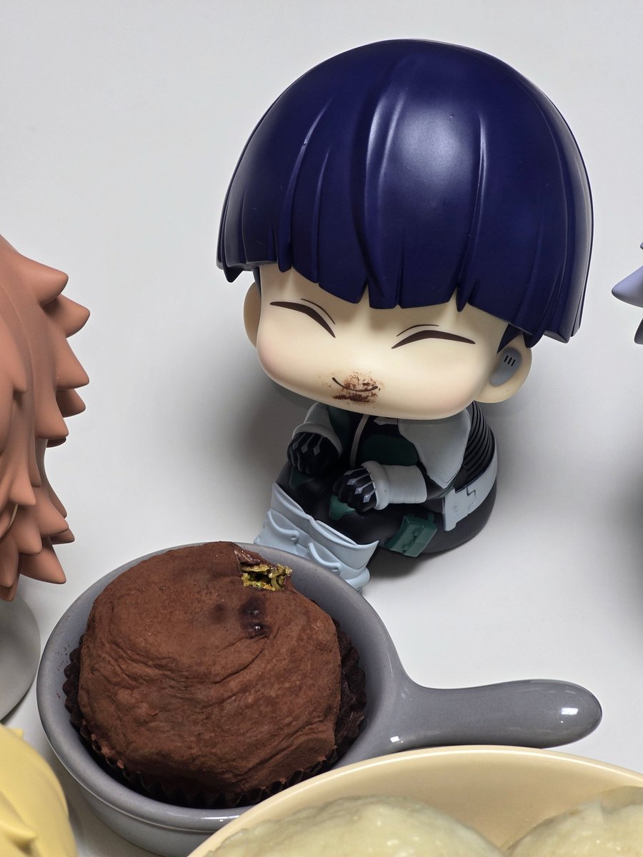 와글와글 야식 시간 (՞ . .՞)𓈒𓂂𓏸♡