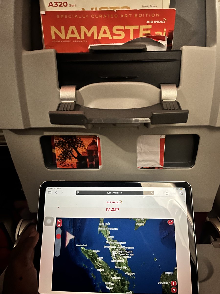 test_server tweet media