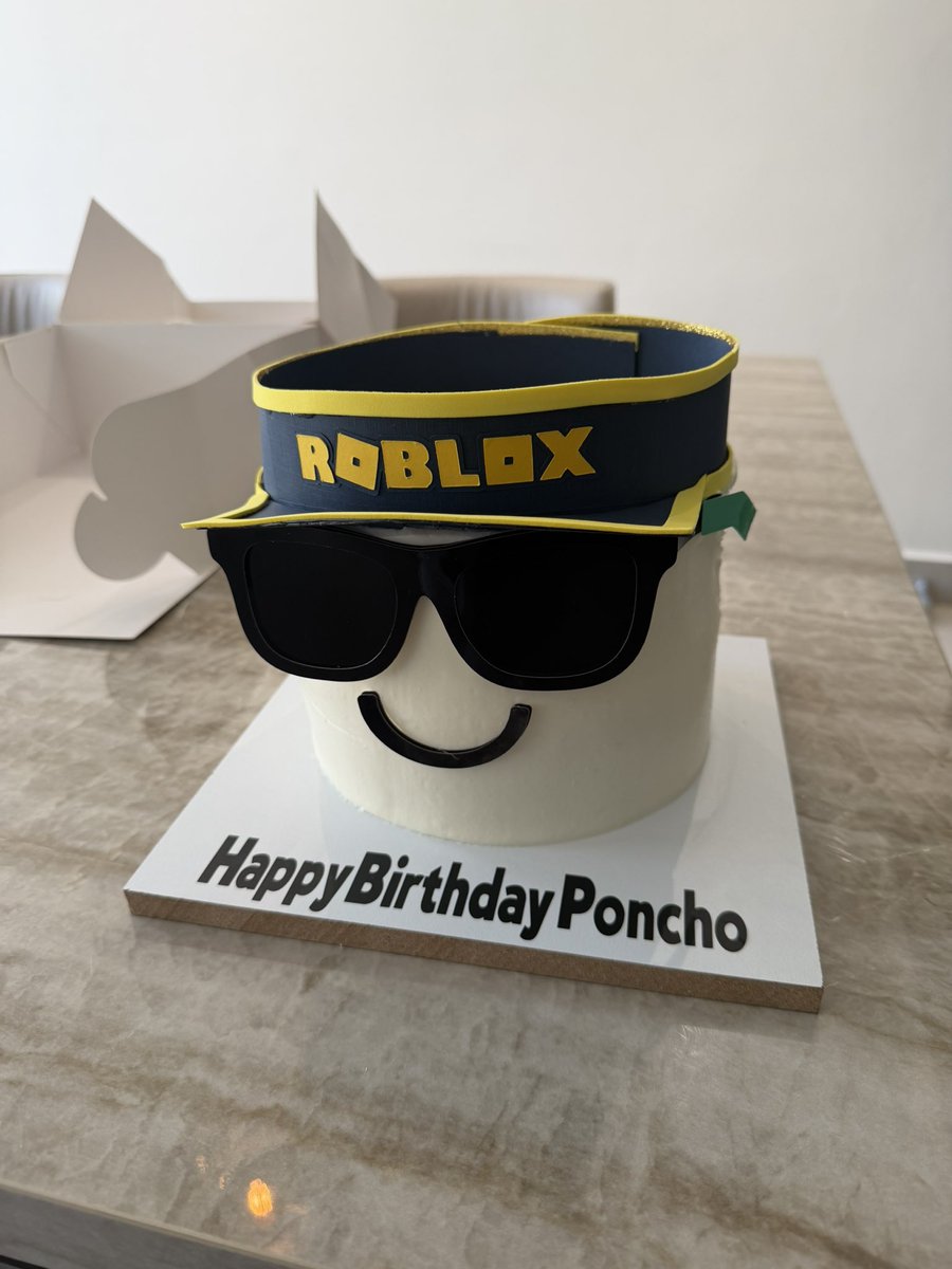 ponchokings tweet media