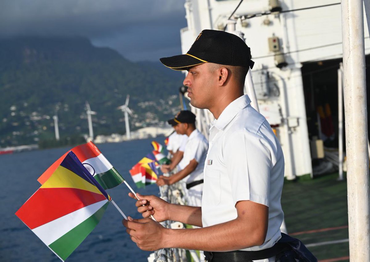 IndiaCoastGuard's tweet photo. @IndiaCoastGuard OPV Sankalp entered  #PortVictoria, #Seychelles, on #OverseasDeployment to Friendly Foreign Countries in the #IOR. The ship will undertake capacity building engagements with #SeychellesCoastGuard in #SearchAndRescue, Marine #PollutionResponse & #MaritimeLawEnforcement #MLE, and host the #RepublicDay2026 Flag Hoisting Ceremony onboard on 26 Jan 2026. With two women officers embarked, the deployment underscores #ICG’s commitment to #GenderInclusivity and India’s vision of #SAGAR Security and Growth for All in the Region.
#InternationalCooperation
@MEAIndia 
@hci_seychelles