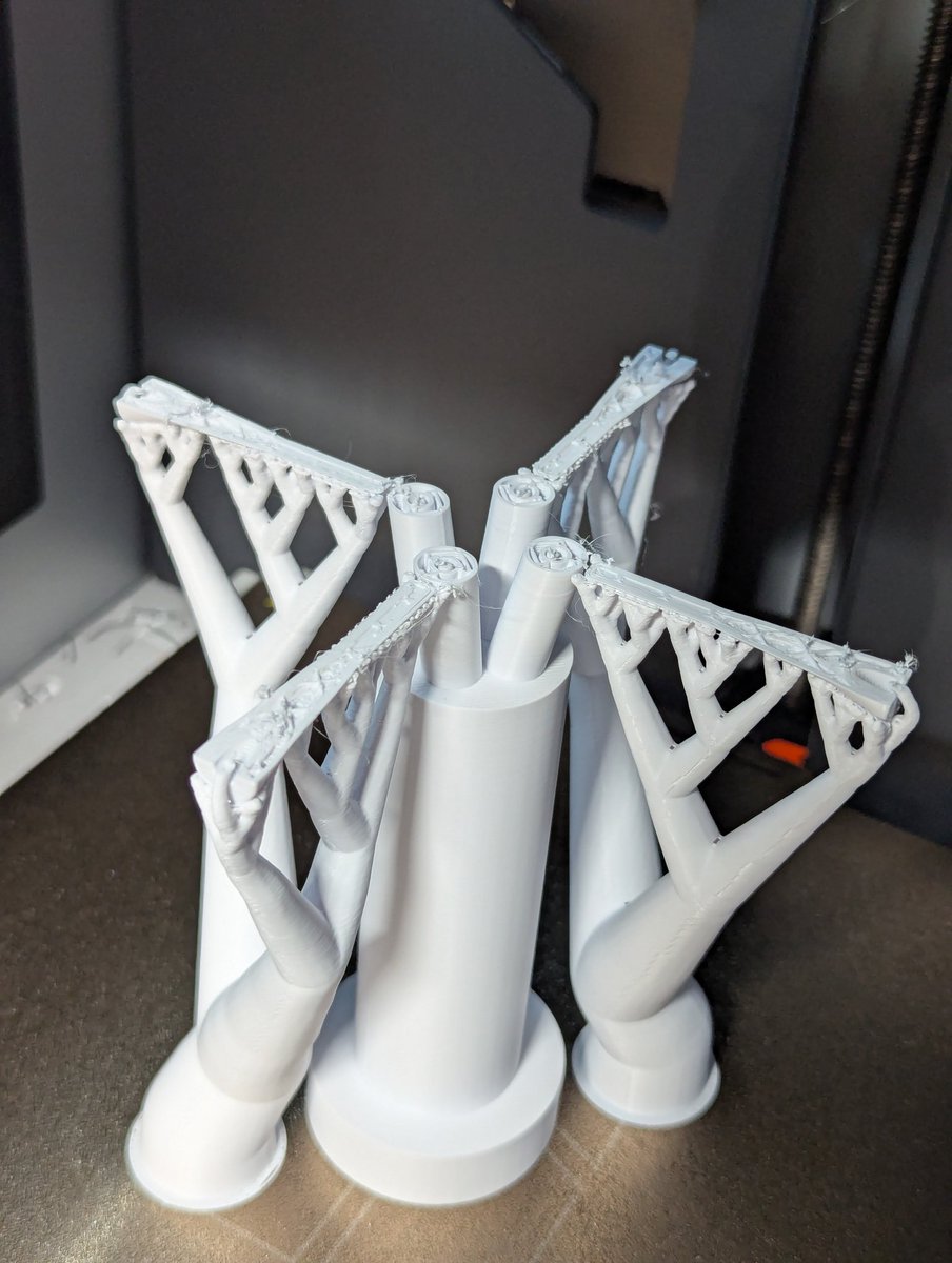 Bob Adams 5 tweet media