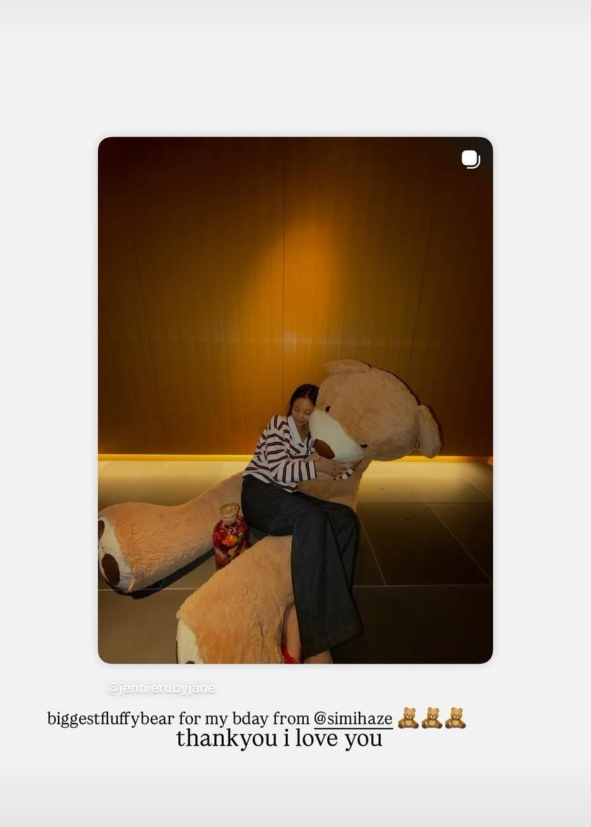 Simi and Haze still making time for Jennie's birthday despite them being busy finishing their masters at Harvard and her being on a stadium tour ❤️‍🩹