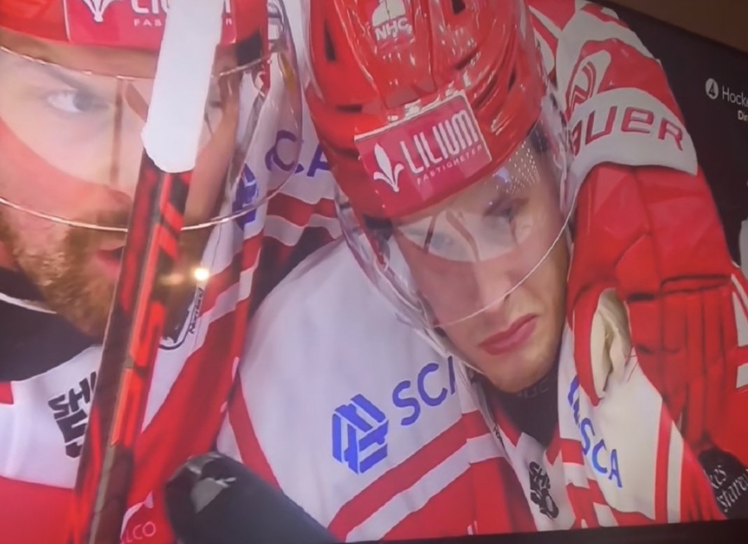 Fint å se att de finns spelare som vågar visa känslor och att Lander tröstar sina kamrater🥹
#timraik