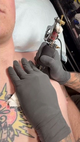 LuckyKings12635's tweet photo. @elonmusk Community Call 🐂
$21 community showing real strength 💪
This is how early moves are made on Solana
https://t.co/lKwy5cEOod

📌 CA: Axi2XZTGt4v78AwwxqQUYjhfS4B66kLtzERrhp4Apump

#21 #Solana #CryptoCommunity #XRaid #Altcoins #CryptoTrends https://t.co/wSUeu0ZeJd