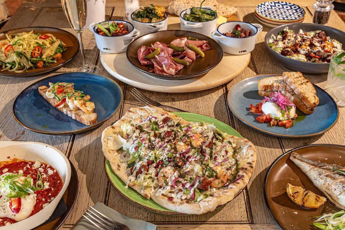 TheBBDirectory's tweet image. Enjoy a Range of Meals on Offer when Staying @ The Running Horse in Hampshire.

Guests can experience a delicious social menu full of vibrant, sunshine-filled dishes perfect for sharing with good company.

bandbstays.co.uk/4804

#TheRunningHorse #MediterraneanFlavours