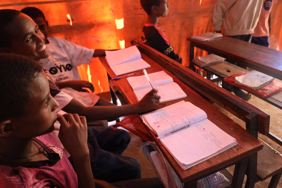 UNHCRinSudan's tweet image. Education empowers refugees.
Education helps rebuild lives and countries.
Education creates a foundation for peace.

24 January is #InternationalEducationDay. 🧑🏾‍🏫📖✍🏿

#EducationForAll #Sudan 🇸🇩