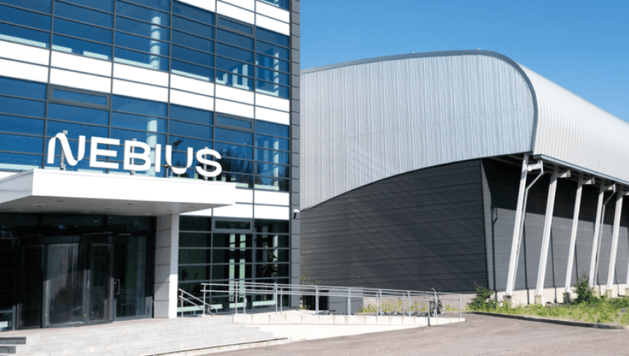 CKCapitalxx's tweet photo. On Friday I Took a Large Position in $NBIS - Here's Why

While most investors are sleeping on $NBIS at $95, I was buying. Let me explain why Nebius is one of the most asymmetric AI infrastructure plays in the market right now.

The Revenue Inflection Nobody's Pricing In

2025 Full Year: $500-550M revenue, $900M-$1.1B ARR
2026 Guidance: $3.45-7B revenue, $7-9B ARR
2027 Projections: $7.8-9B revenue (analyst consensus)
2028 Projections: $14B+ revenue

That's 521-1,400% YoY growth from 2025 to 2026. This isn't a forecast. This is contracted revenue from Microsoft and Meta multi-year AI infrastructure deals worth tens of billions.

$NBIS has a $20B+ backlog of unfilled orders. More than half of 2026 projected ARR is already contracted in advance.

The Recent Catalysts

AI Cloud 3.1 Launch (January 2026): Integrated Nvidia Blackwell GPUs with proprietary features like Capacity Blocks, real-time dashboards, and advanced compliance tools. This positions $NBIS as a top-tier full-stack AI cloud platform, not just GPU rental.

Capacity Expansion: Increased 2026 target from 1 GW to 2.5 GW contracted power capacity. This is the physical infrastructure that enables the revenue scaling.

Microsoft & Meta Contracts: Multi-year, long-duration contracted revenue (not usage-based). These are the hyperscalers that matter, and they're buying from $NBIS.

The Analyst Targets

Northland Securities: $211 price target (122% upside from $95)

Citizens JMP: $175 price target (84% upside)
Average analyst target: $157.83 (66% upside)
Consensus: Strong Buy (5 Buy ratings, 1 Hold, 0 Sell)

At $95, $NBIS is trading 40% below the average analyst target and 55% below Northland's $211 target. The pullback from October highs ($141) is a gift.

Price Targets Based on Revenue Achievement
Here's what happens if $NBIS hits their revenue targets:

If 2026 Revenue = $3.5B (low end):

At 10x P/S (growth tech multiple): $140 per share
At 15x P/S (premium AI infra): $210 per share
If 2026 Revenue = $7B (high end):
At 10x P/S: $280 per share
At 15x P/S: $420 per share
If 2027 Revenue = $9B (analyst consensus):
At 8x P/S (compressed multiple): $288 per share
At 12x P/S (AI growth premium): $432 per share

From $95 today, that's 47-343% upside depending on revenue achievement and multiple expansion.

The Valuation Compression Story

Current valuation looks expensive on 2025 numbers: ~50x price-to-sales

But here's what happens when revenue scales:
2026: 50x 2025 sales compresses to 7-13x 2026 sales (using $3.5-7B revenue range)

2027: Compresses to 4-5x 2027 sales (using $9B projection)

That's growth into valuation. The multiple isn't the risk. Execution is. And $NBIS is executing.
The Numbers That Matter

Q3 2025: $146.1M revenue (+355% YoY), core infrastructure +400% YoY

2025: $500-550M revenue, $900M-$1.1B ARR

2026: $7-9B ARR target (7-9x current ARR)

2027: $9B revenue projected (analysts), $5B+ EBITDA projected

Backlog: $20B+ unfilled orders

Power capacity: Scaling from 1 GW to 2.5 GW in 2026
Cash: $4.79B (fully funded growth)

Why I Bought Friday

$NBIS pulled back from $141 to $95. The thesis didn't. Revenue guidance was raised(capacity target up to 2.5 GW). Contracts were signed (Microsoft, Meta). Backlog is $20B+. Analyst targets are $158-211.

The market is giving you 66-122% upside to analyst targets on a company scaling revenue 7-14x in 2026 with $20B in contracted backlog and a net-cash balance sheet.

If they hit low-end 2026 revenue ($3.5B): $140-210 per share If they hit high-end 2026 revenue ($7B): $280-420 per share If they hit 2027 revenue ($9B): $288-432 per share

I took a large position Friday. This is the AI infrastructure trade for 2026.

Still accumulating $NBIS.