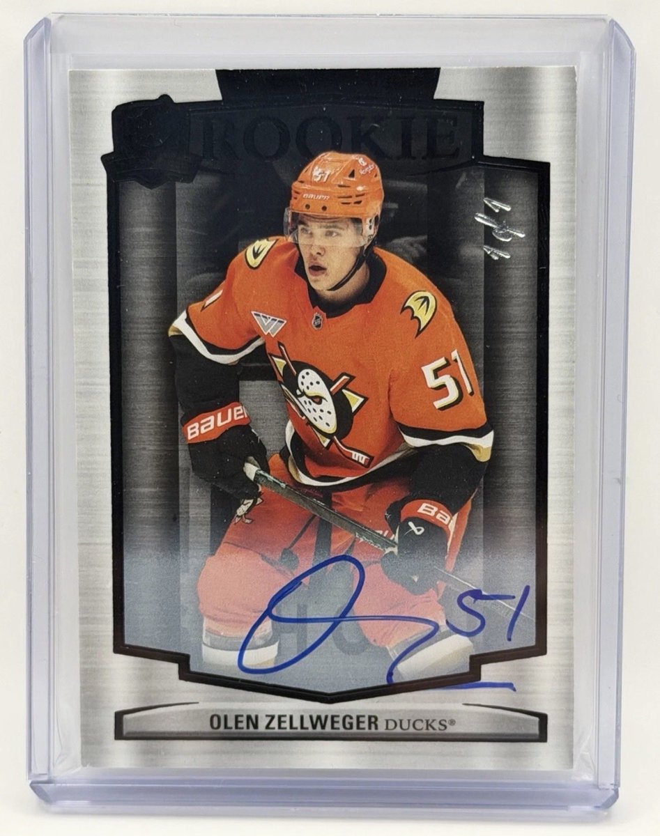 legendsoftg's tweet photo. Current Bid $345, 1D 11h remaining

Check out 2024-25 Olen Zellweger 1/1  The Cup Rookie Autograph Black Foil Auto RC Ducks https://t.co/yASFeqQa3O #eBay via @eBay

#oneofone #rookiecard #anaheimducks #zellweger #thecup #nhl #hockeycard https://t.co/SfDFtS88e7