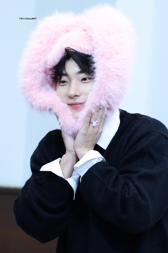 PrincessWyatt_'s tweet image. 260124 창쁘니💞 #이션 #창윤