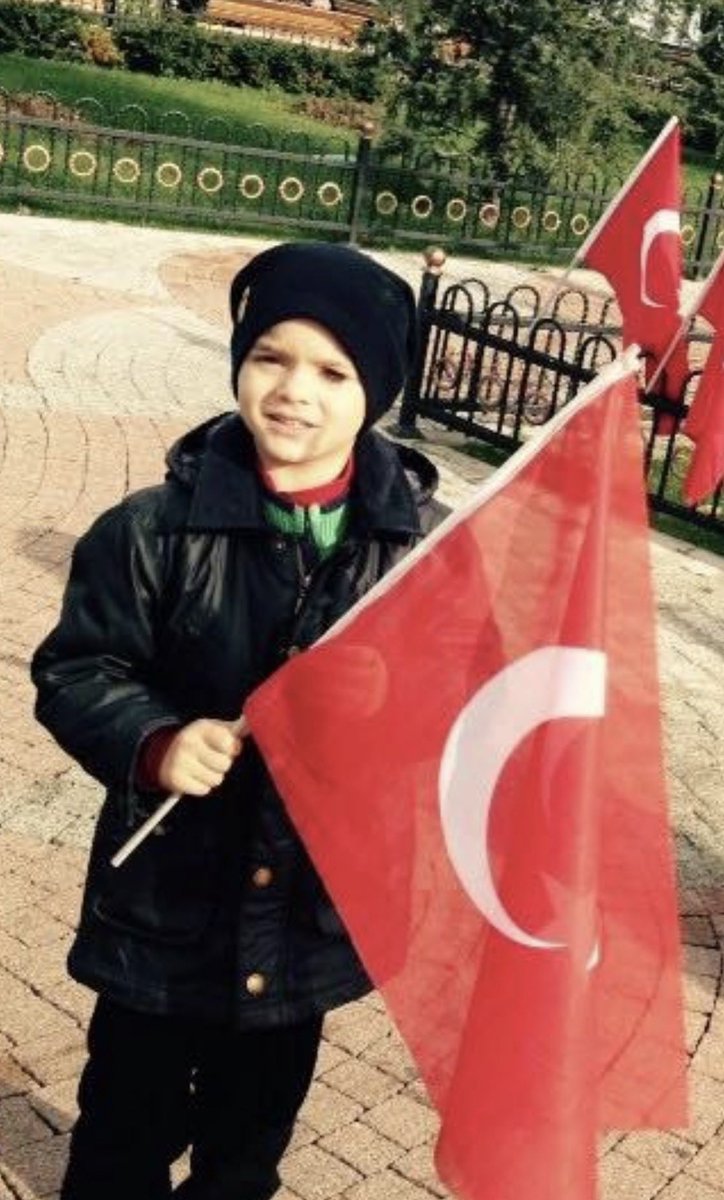 Ahmet Minguzzi’nin teyzesi Ayşenur Afyon’un paylaşımı: