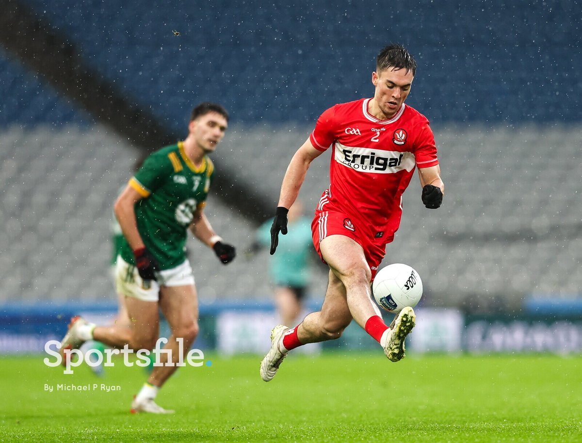 sportsfile's tweet image. Conor McCluskey of Derry on the go against Meath in the Allianz Football League Division 2 match at Croke Park.

📸 @ryanmilestone 

sportsfile.com/more-images/77…