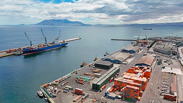 Puerto Antofagasta Abre Seis Licitaciones Para Proyectos Estratégicos y Servicios Asociados

➡️region2.cl/puerto-antofag…⬅️

#Antofagasta #Calama #Tocopilla #Taltal #Mejillones #Maríaelena #Baquedano #Sierragorda #Sanpedrodeatacama #Chile