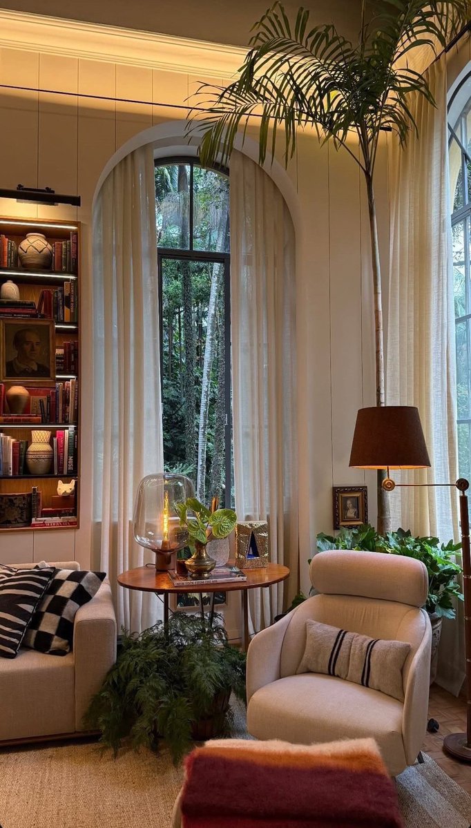 pamvonhadder's tweet image. for those of us who seek nature at every corner