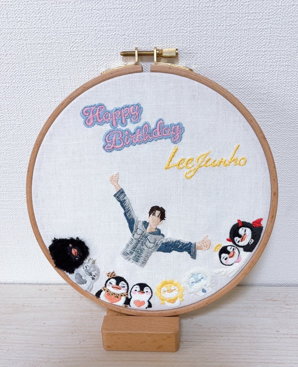 생일 축하해요🎂💛
ジュノさんが笑顔で幸せに
過ごせますように💛
#이준호　#LEEJUNHO
#햇살이준호생일축하해
#STUNNING_LEEJUNHO_DAY