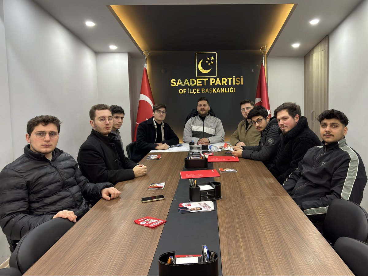 Haftalık yönetim kurulu toplantımız İlçe Gençlik Kolları Başkanımız Mahmut Cevahir başkanlığında icra edildi.

<a href="/MahmutCevahir61/">Mahmut CEVAHİR</a>