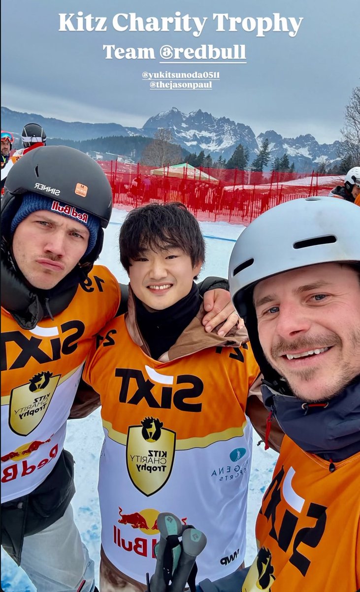 Hawk9248's tweet image. Yuki in Austria todayyy! ❄️🏂 #YT22