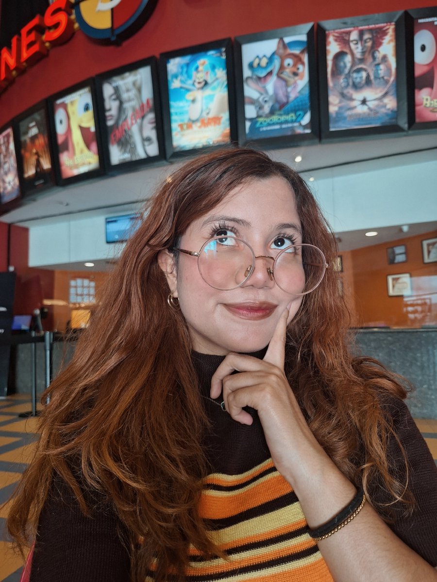 Si adivinan cual es el lugar que amaré siempre ir, se ganan un beso mio 💕  jajaja