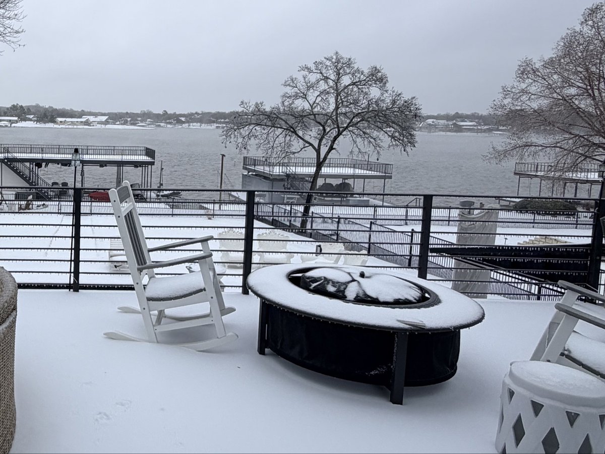 cherylplauche's tweet photo. @foxweather Lake Kiowa Texas https://t.co/JbSPXLkbOj